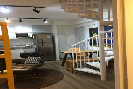 Duplex à venda com 1 suíte em Sumarezinho, São Paulo, SP