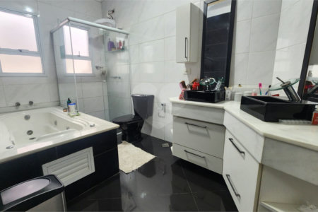Casa à venda com 3 suítes no condomínio Residencial Villa dos Inglezes, Sorocaba - SP
