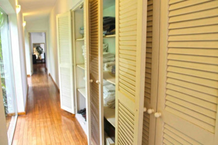 Casa à venda com 3 quartos, sendo 1 suíte, em Guarapiranga, São Paulo, SP
