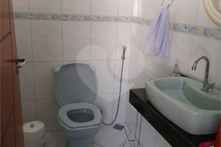 Sobrado à venda com 3 quartos, sendo 1 suíte, no Centro, Indaiatuba, SP