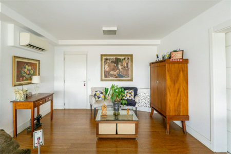 Apartamento à venda com 3 suítes em Santo Amaro, São Paulo, SP