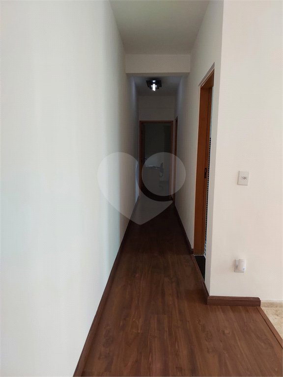 Sobrado à venda com 2 quartos, sendo 1 suíte, em Jardim Luciana, Itaquaquecetuba, SP