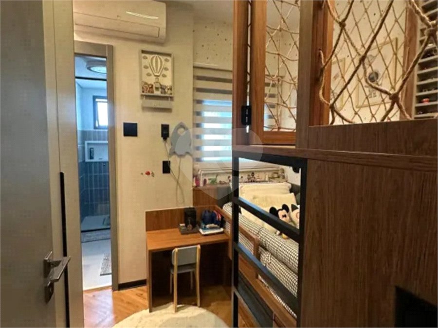Apartamento à venda com 3 suítes em Campo Belo, São Paulo, SP
