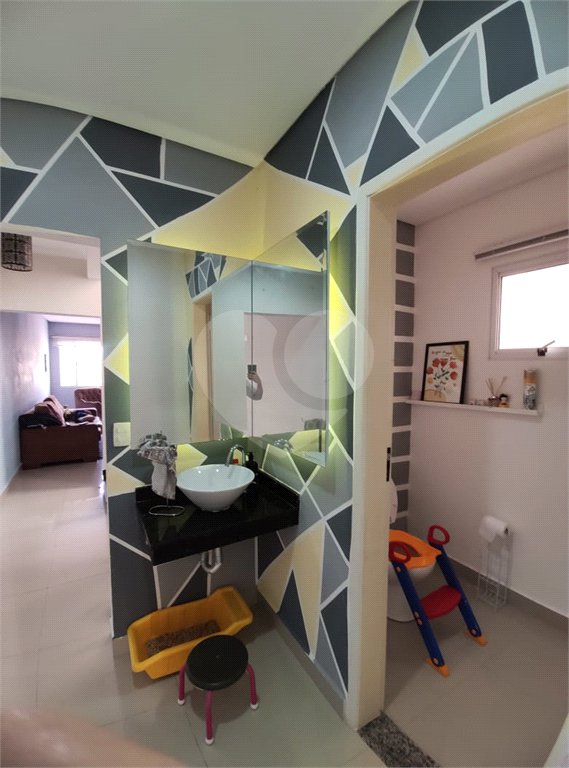 Casa à venda com 3 quartos, sendo 1 suíte,  em Vila Suissa, Mogi das Cruzes, SP