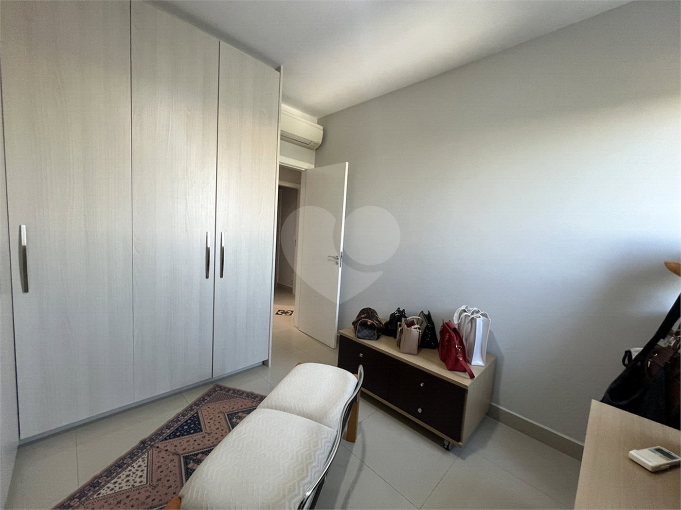 Apartamento à venda com 4 quartos, sendo 2 suítes, em Vila Sfeir, Indaiatuba, SP