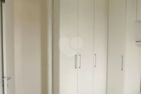 Apartamento à venda com 2 quartos em Vila Liviero, São Paulo, SP