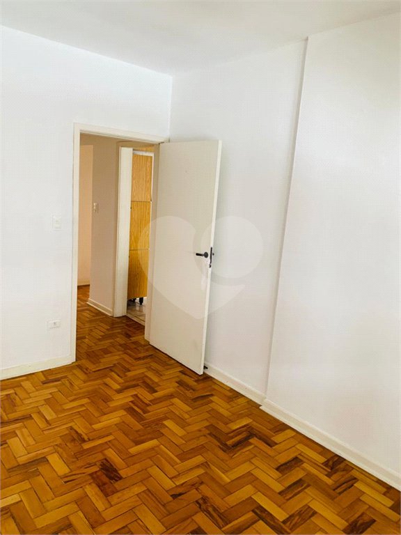 Apartamento à venda com 2 quartos, sendo 1 suíte, em Pinheiros, São Paulo, SP