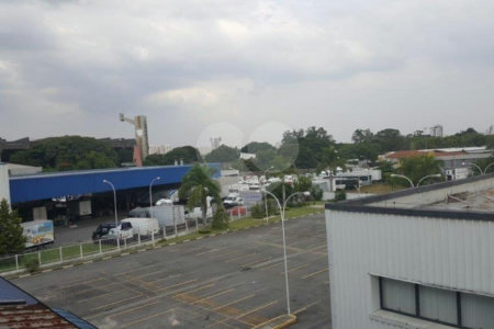 Prédio à venda em Canindé, São Paulo, SP