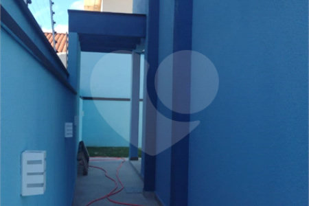Sobrado à venda com 3 quartos, sendo 1 suíte, em Villa Di Cesar, Mogi das Cruzes, SP