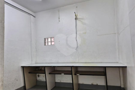 Prédio à venda em Cambuci, São Paulo, SP