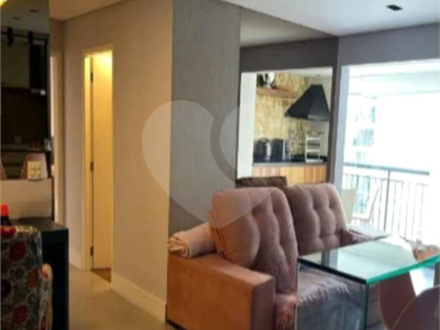 Apartamento à venda com 2 quartos, sendo 1 suíte,  em Jardim Flor da Montanha, Guarulhos, SP