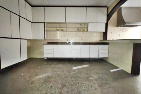 Sobrado à venda ou para alugar com 5 quartos, sendo 3 suítes, em Jardim Franca, São Paulo, SP