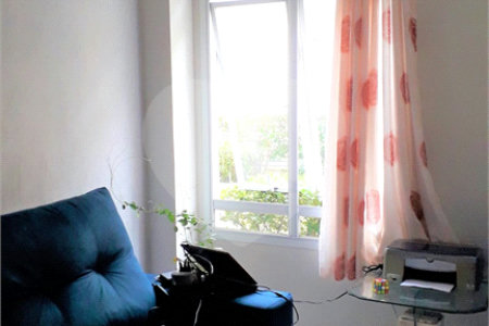 Casa à venda com 3 quartos, sendo 1 suíte,  no condomínio Jardim das Palmas, São Paulo - SP