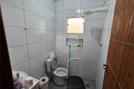 Casa à venda com 2 quartos, sendo 1 suíte, em Therezinha Piedade, Itapetininga, SP