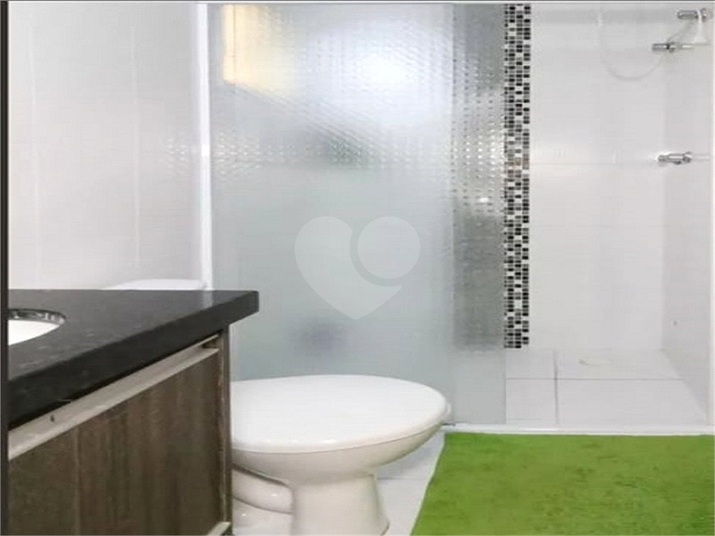 Sobrado à venda com 3 quartos, sendo 1 suíte,  em Parada Inglesa, São Paulo, SP