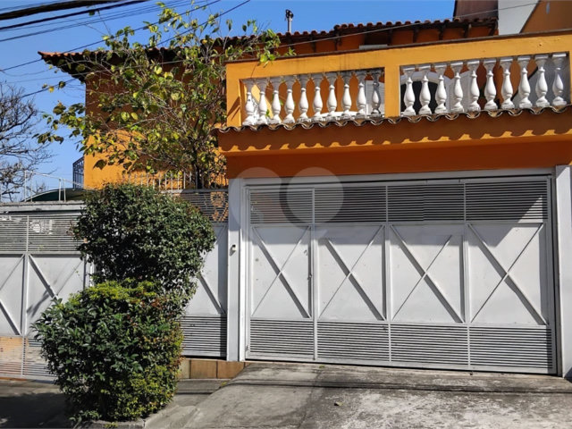 Sobrado à venda com 3 quartos, sendo 1 suíte,  em Butantã, São Paulo, SP