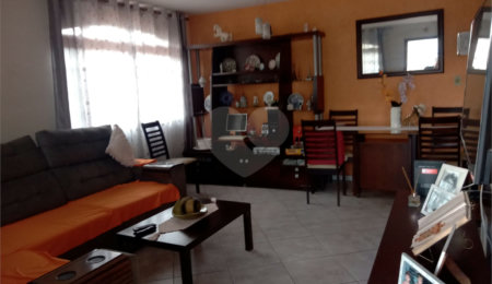 Casa à venda com 3 quartos, sendo 1 suíte,  em Tucuruvi, São Paulo, SP