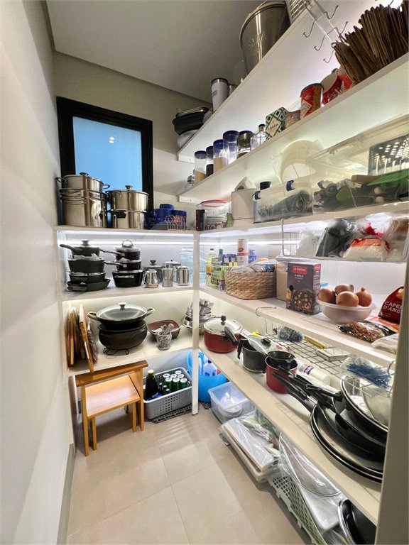 Apartamento à venda com 3 quartos, sendo 1 suíte, em Parque São Domingos, São Paulo, SP