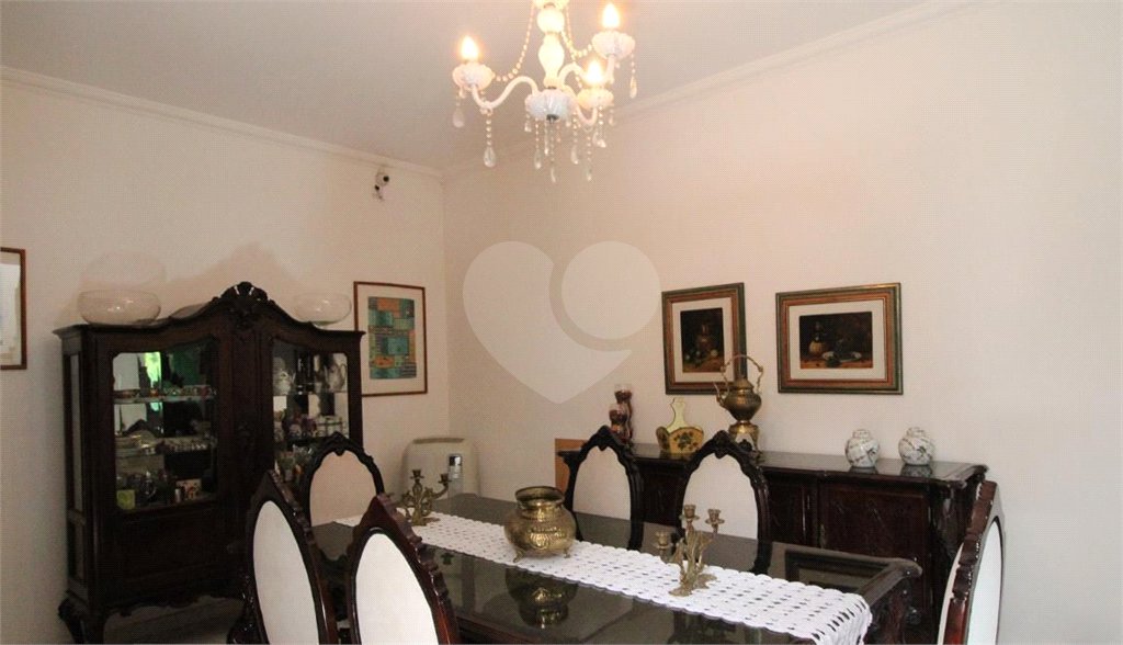 Sobrado à venda com 4 suítes em Vila Cordeiro, São Paulo, SP