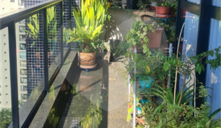 Apartamento à venda com 3 quartos, sendo 2 suítes,  em Jardim Vila Mariana, São Paulo, SP