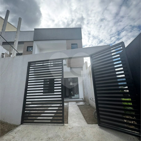 Casa à venda com 2 suítes no condomínio Residencial Camila, Rio de Janeiro - RJ