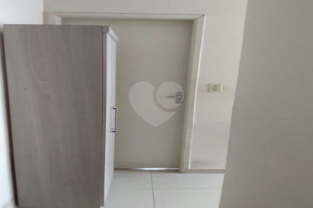 Casa à venda com 2 quartos em Vila das Mercês, São Paulo, SP