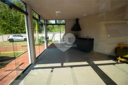 Apartamento à venda com 2 quartos, sendo 1 suíte, em Chácaras Manão, Mairinque, SP