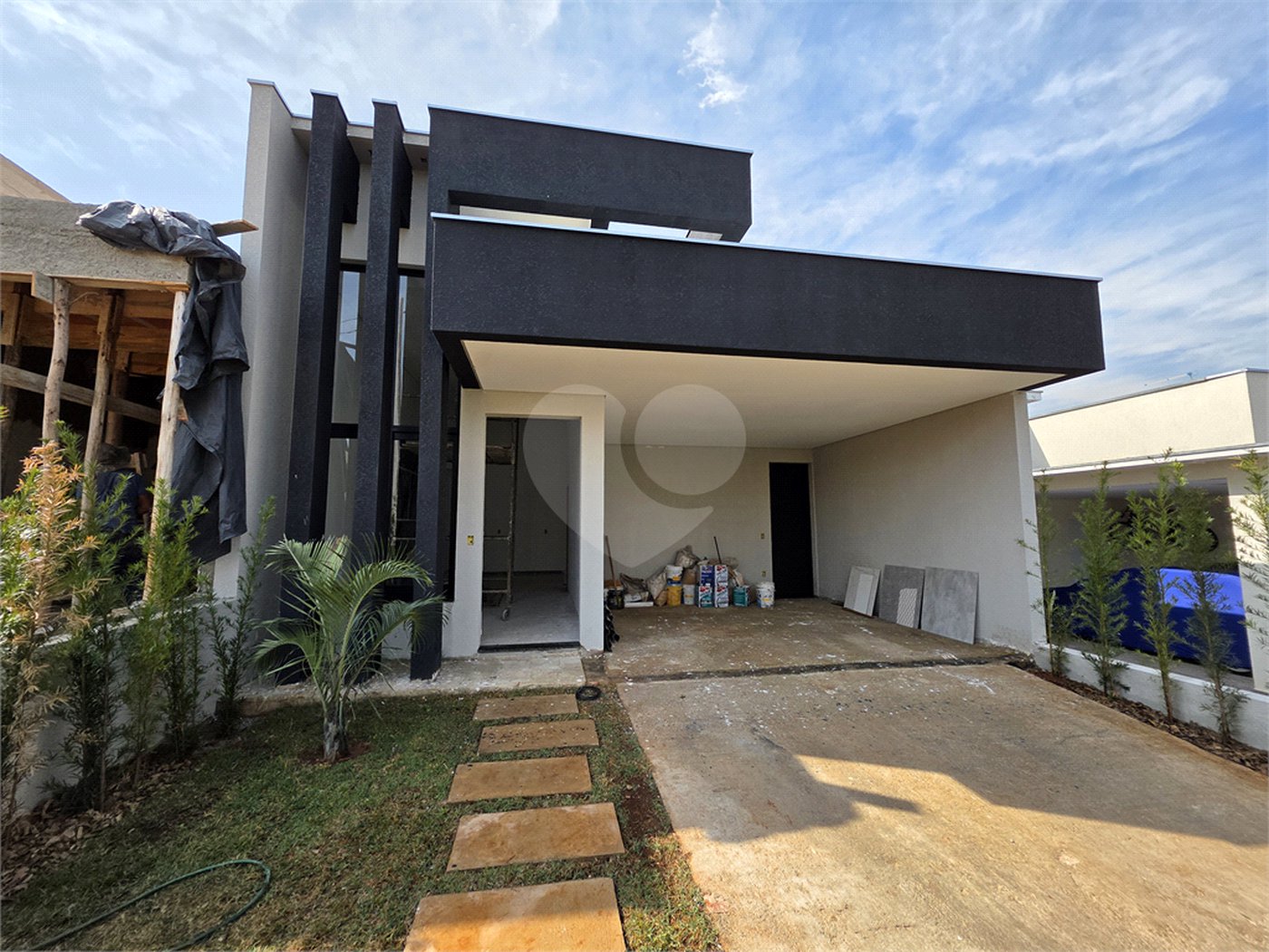 Casa à venda com 3 quartos, sendo 1 suíte,  no condomínio Reserva Ipanema I, Sorocaba - SP