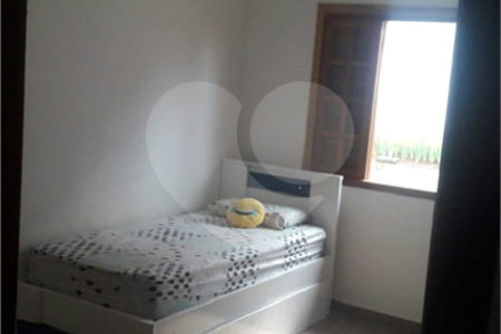 Chácara à venda com 5 quartos, sendo 2 suítes, em Campos de Atibaia, Atibaia, SP