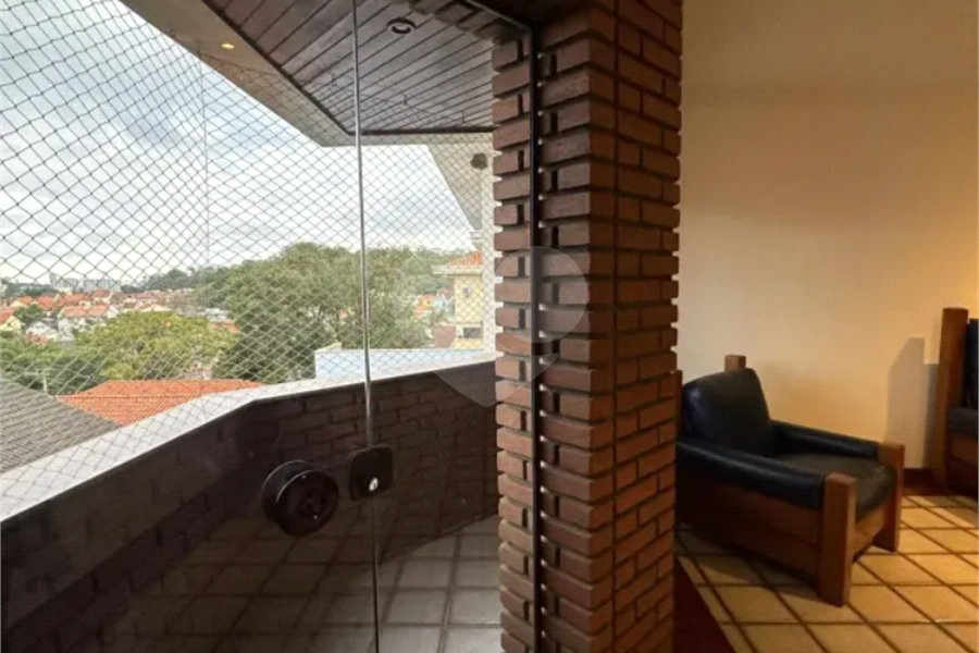 Sobrado à venda com 3 quartos, sendo 1 suíte, em City Recanto Anastácio, São Paulo, SP