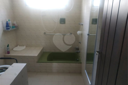 Casa Térrea à venda com 5 quartos, sendo 1 suíte,  em Jardim Dom Bosco, Indaiatuba, SP