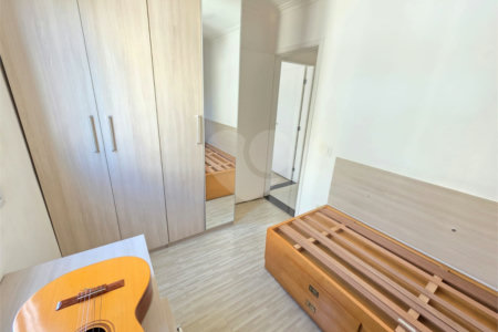 Apartamento à venda com 4 quartos, sendo 1 suíte, em Vila Polopoli, São Paulo, SP