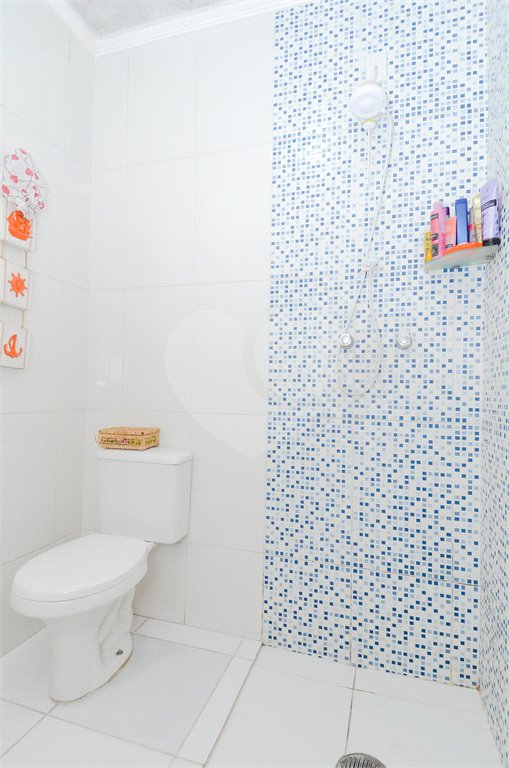 Casa à venda com 4 quartos, sendo 1 suíte, em Jardim Nova Taboão, Guarulhos, SP