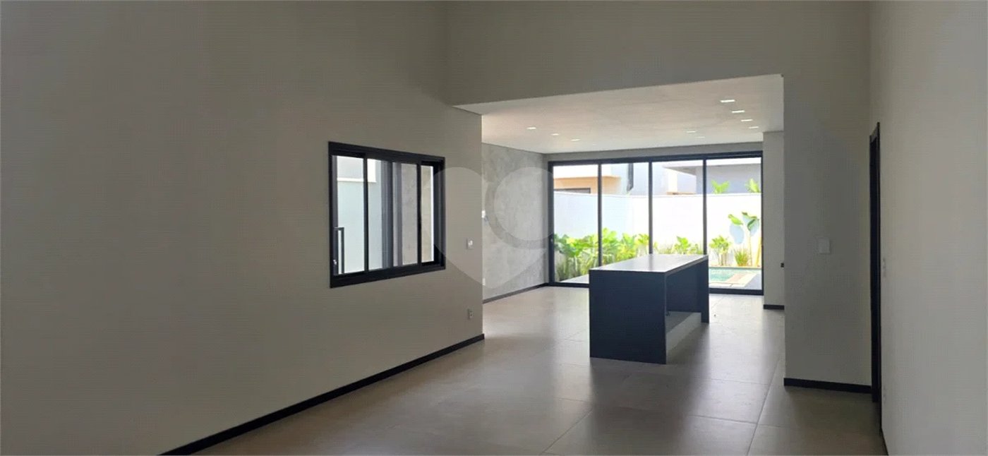 Casa à venda com 5 suítes no condomínio Parque Faber IV, São Carlos - SP
