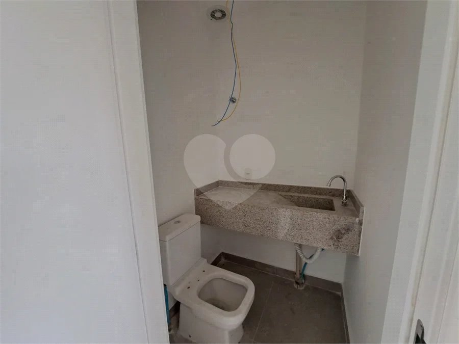 Apartamento à venda com 2 suítes em Jardim Paiquerê, Valinhos, SP