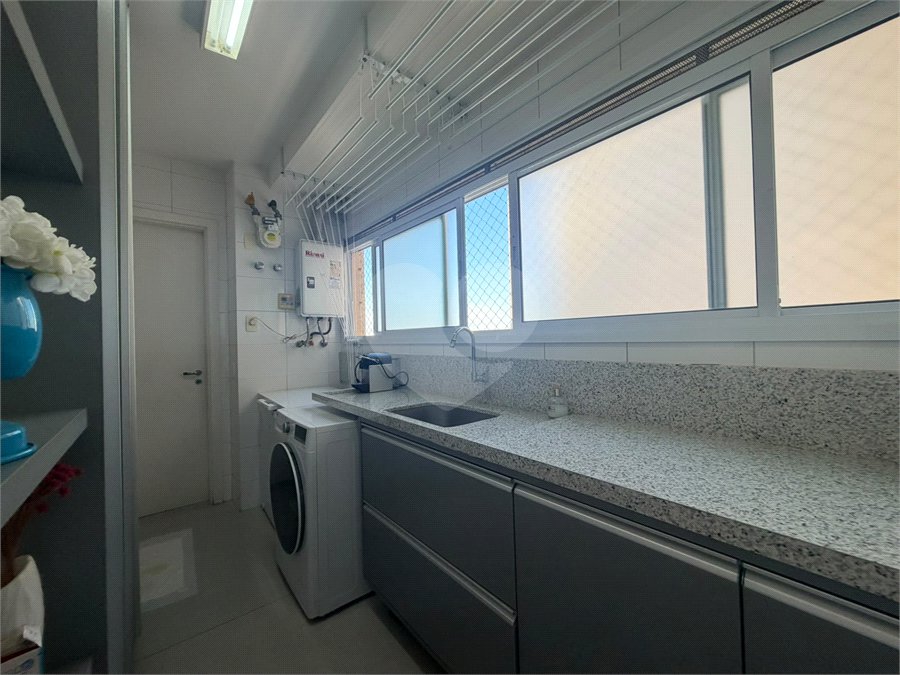 Apartamento à venda com 3 suítes em Jardim Marajoara, São Paulo, SP