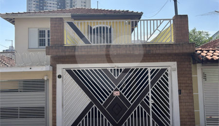 Sobrado à venda com 3 quartos em Jardim Santo Antoninho, São Paulo, SP