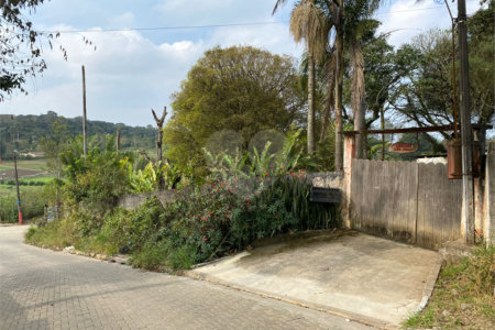 Chácara à venda com 3 quartos em Chácaras Ceres, Suzano, SP