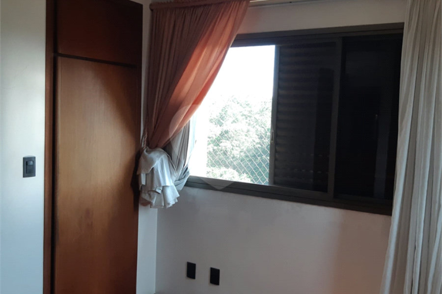 Apartamento à venda com 4 quartos, sendo 1 suíte, em Tremembé, São Paulo, SP