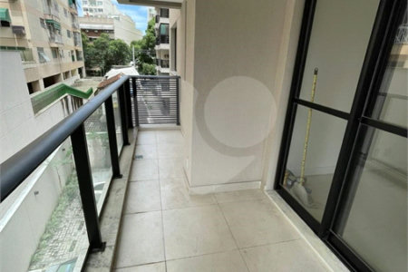 Apartamento à venda com 3 quartos, sendo 1 suíte, em Maracanã, Rio de Janeiro, RJ
