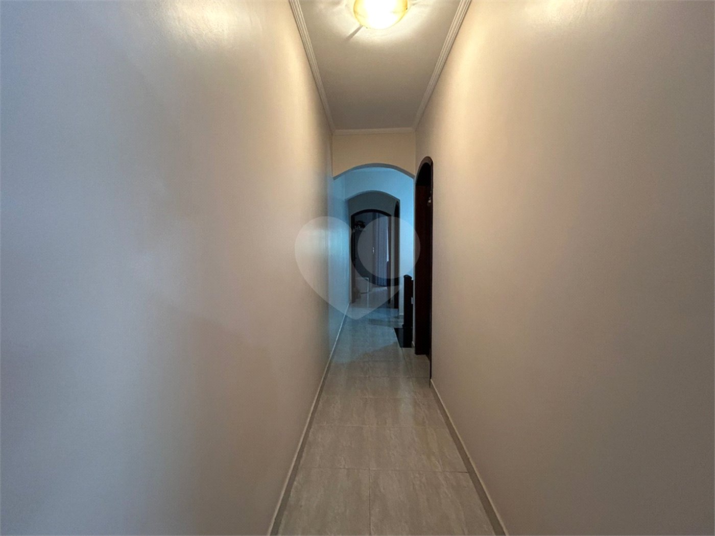 Sobrado à venda com 3 quartos, sendo 1 suíte, em Tremembé, São Paulo, SP