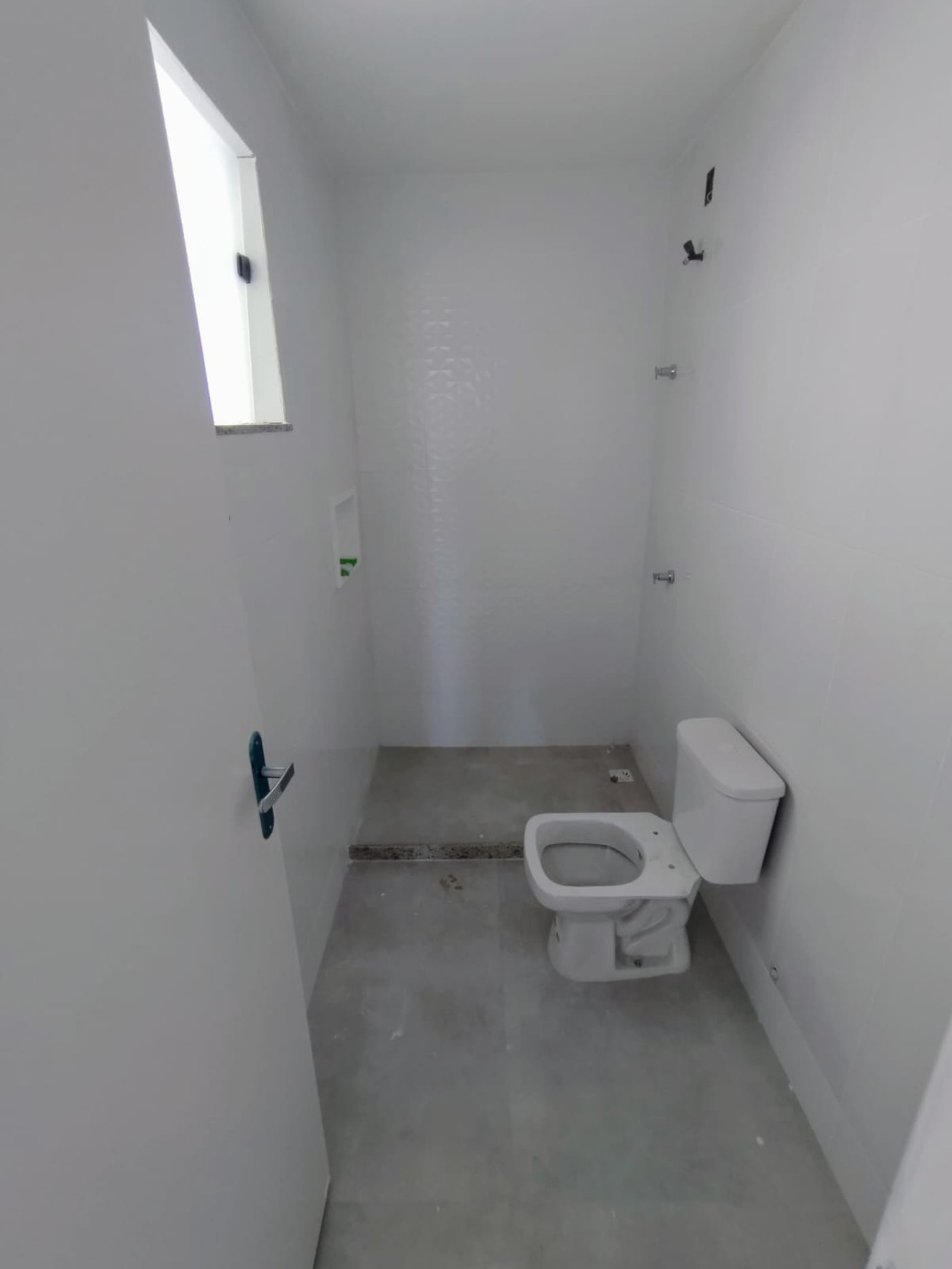 Casa à venda com 3 quartos, sendo 1 suíte, em Guaratiba, Rio de Janeiro, RJ