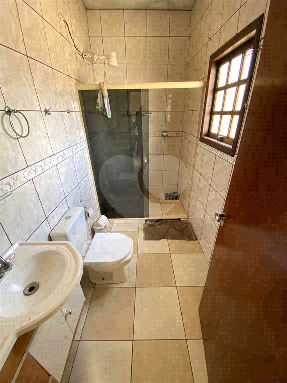 Sobrado à venda com 5 suítes em Jardim dos Ipês, Suzano, SP
