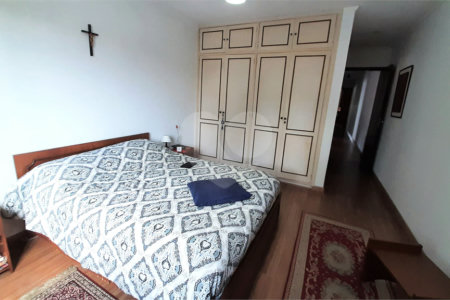 Casa à venda com 3 quartos, sendo 1 suíte, em Campo Grande, São Paulo, SP