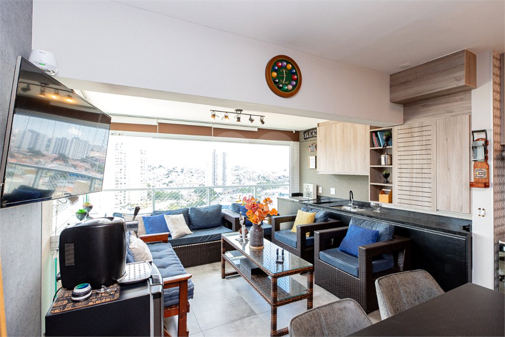 Apartamento à venda com 3 quartos, sendo 1 suíte,  em Chácara Flora, São Paulo, SP