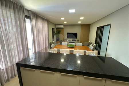 Casa à venda com 3 suítes no condomínio Florais do Valle, Cuiabá - MT