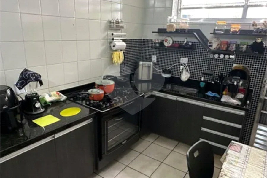 Sobrado à venda com 4 quartos, sendo 2 suítes,  em Jardim Líbano, São Paulo, SP