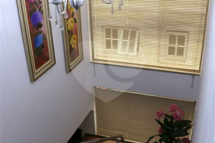 sobrado de 4 dts 2 suites de alto padrao no tremembe