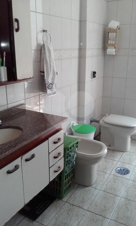 CASA 03 QUARTOS+01 ESCRITÓRIO+ DEPENDÊNCIA DE EMPREGADA COMPLETA - BAIRRO SANTANA!!!