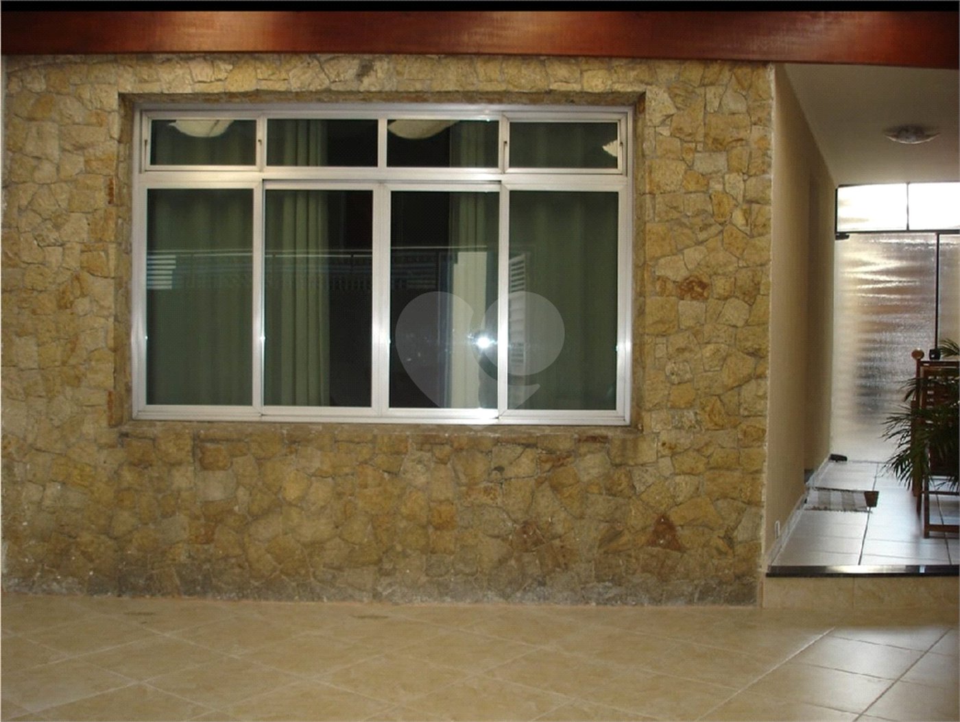 Casa Reformada 106 m² com 3 Dormitórios 2 suítes 2 vagas 3 banheiros e Espaço Gourmet na Vila Vera/SP Estuda permuta.